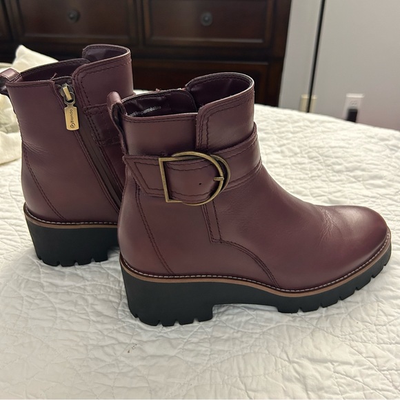 Blondo Dagger Maroon Red Waterproof Booties - Picture 4 of 13